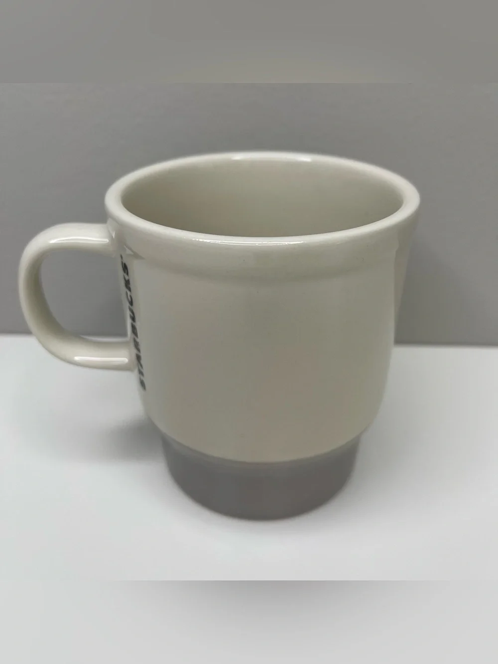 Starbucks Logo Stacking Coffee Cup Mug Gray 12 oz. *2021 Japan Exclusive*